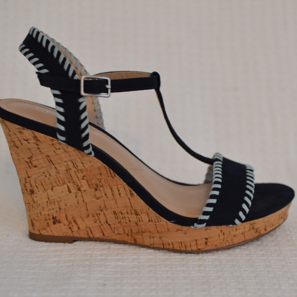 Charles by Charles David Blue Suede Wedge Size 7